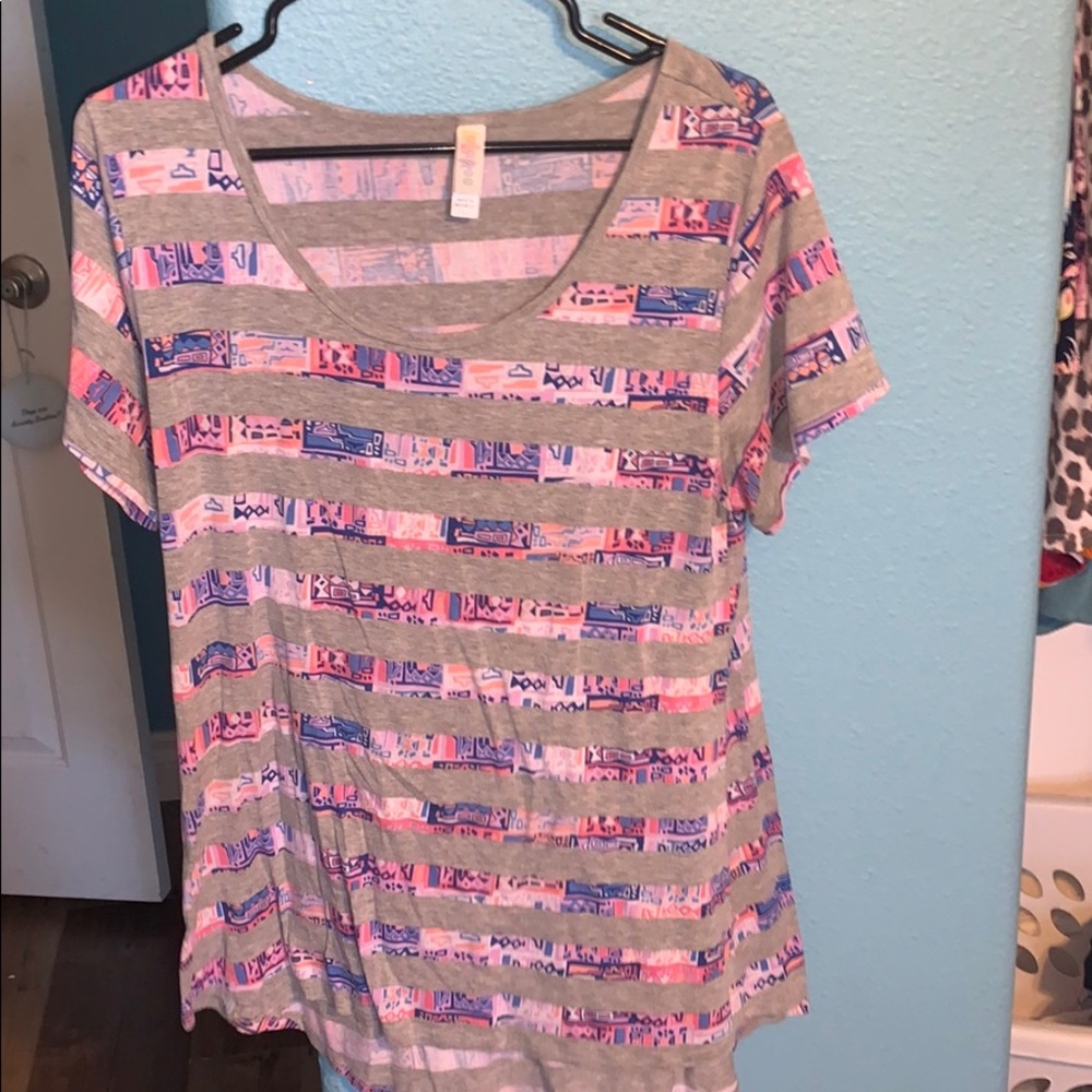 Lularoe classic T